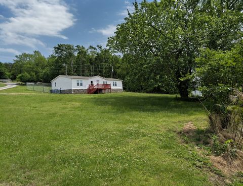 11 Brittany Ln Gordonsville TN 38563