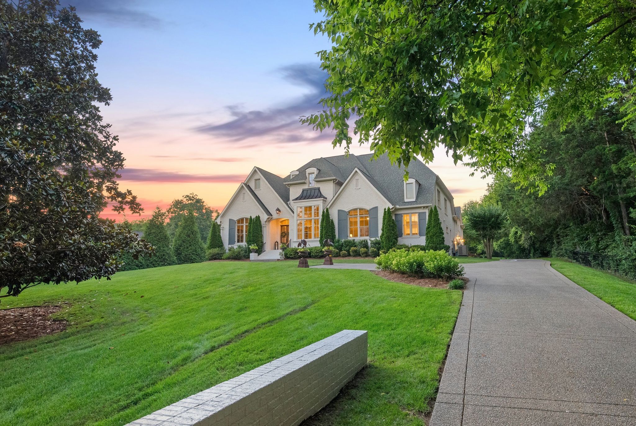 1222 Old Hickory Blvd