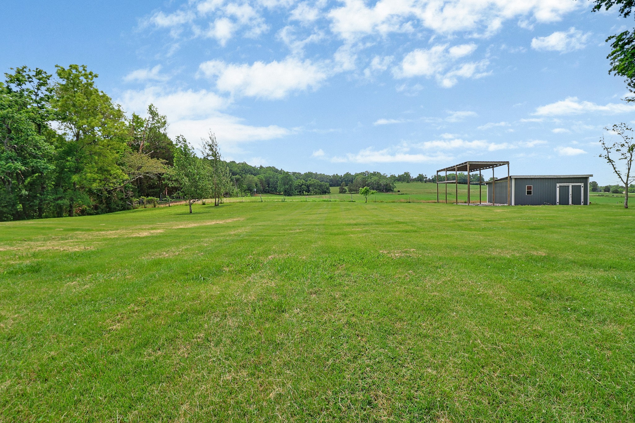 200 Acorn Hill Dr