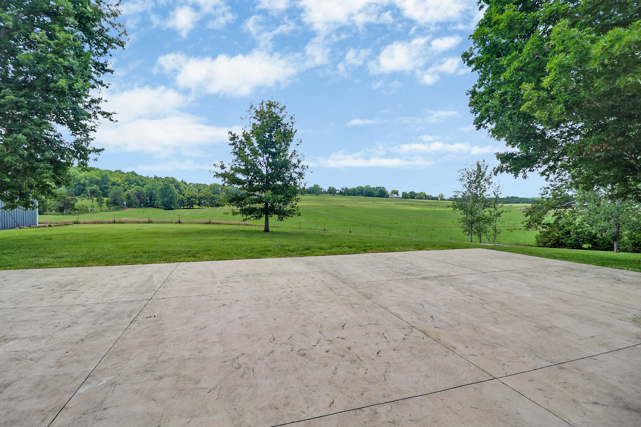 200 Acorn Hill Dr