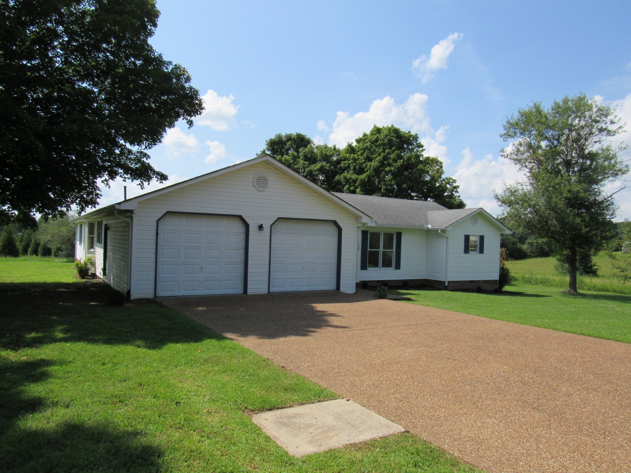 548 Cooper Dr
