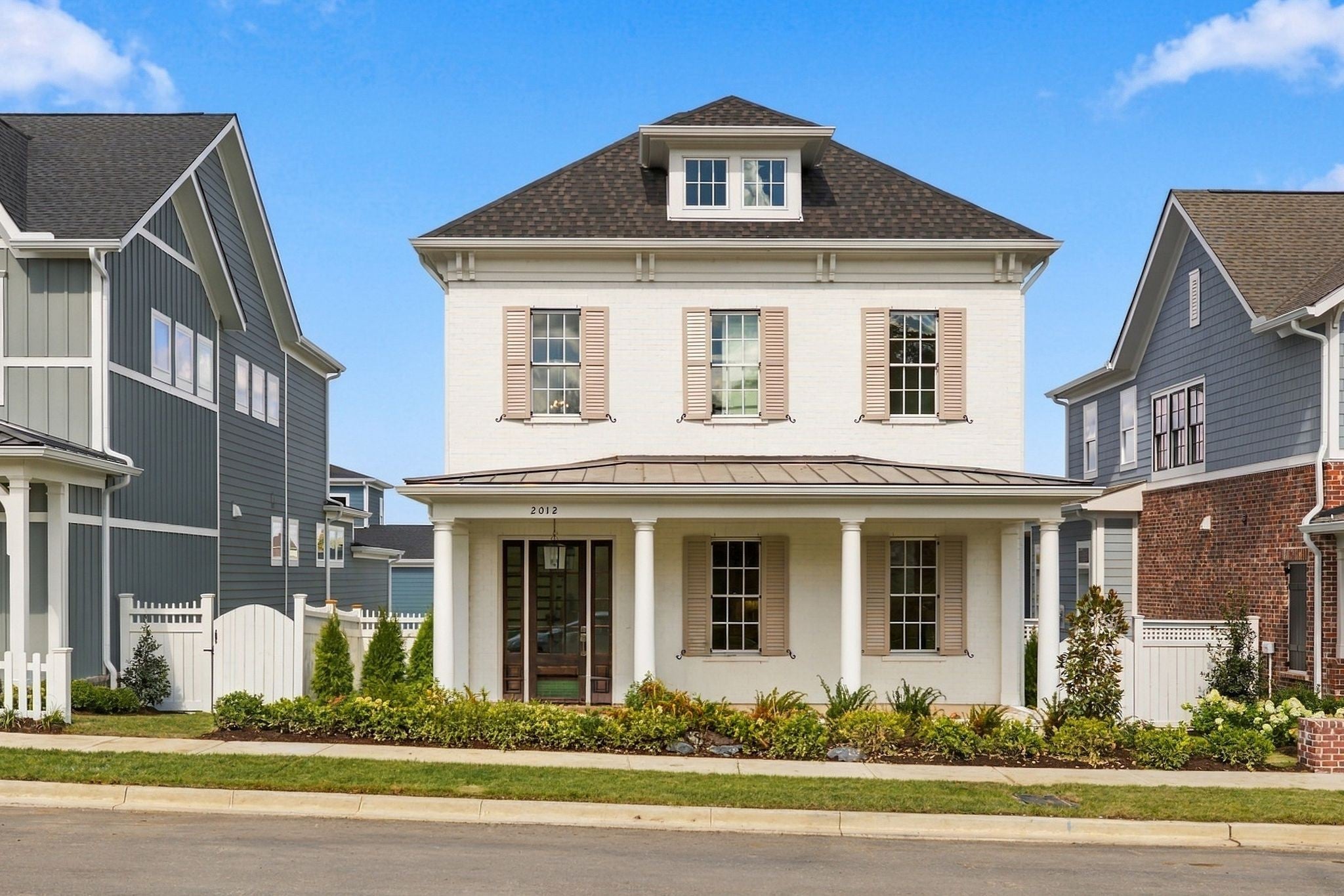 4-bed listing at 2012 Stonewater Boulevard, Franklin