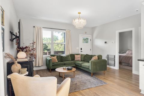 2417B Brasher Ave Nashville TN 37206