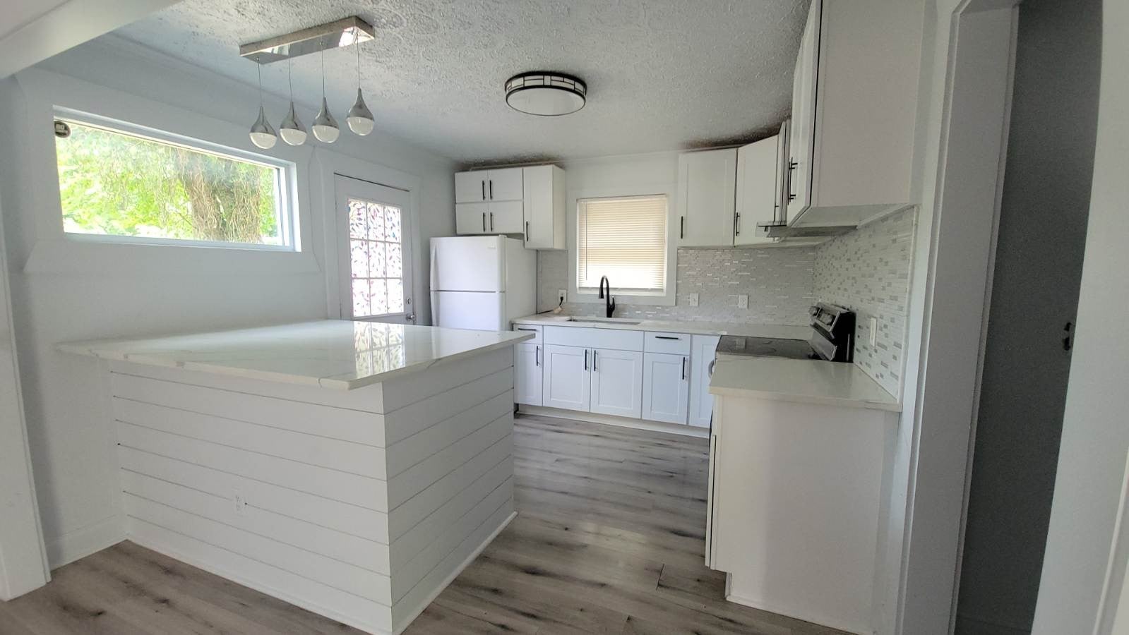 1055 Antioch Pike