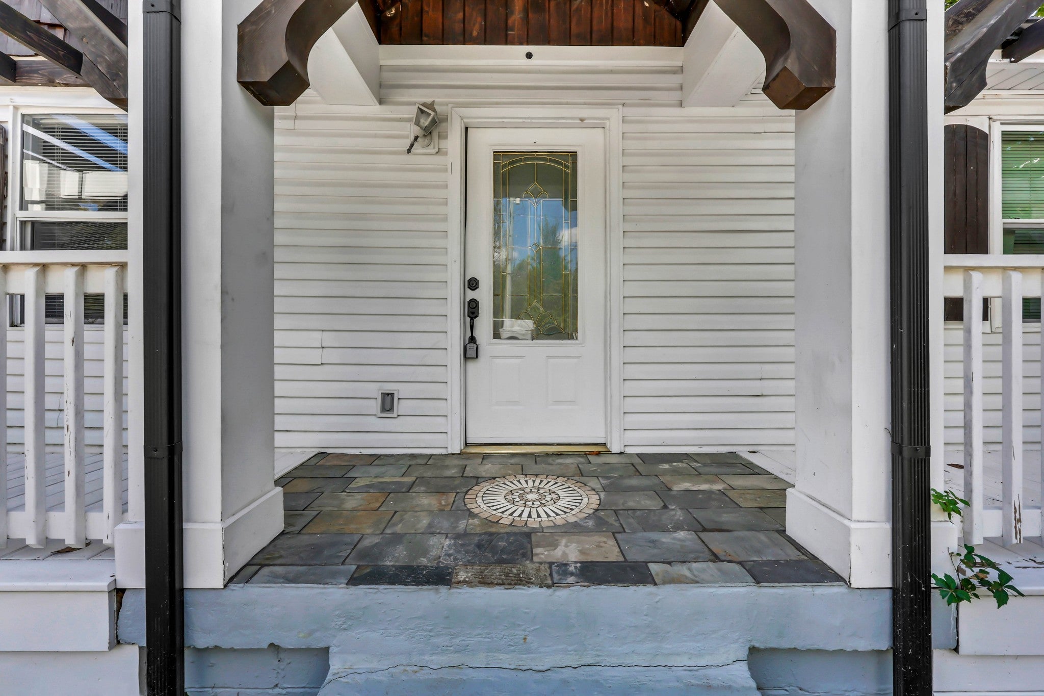 1055 Antioch Pike