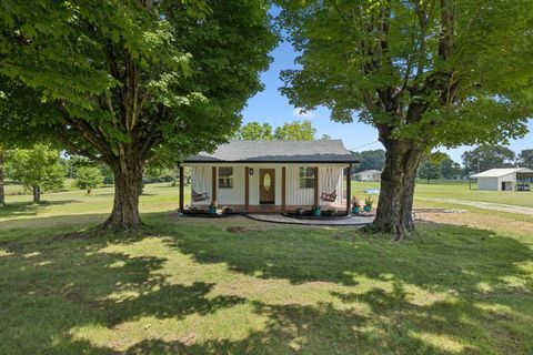 1237 Abiff Rd Bon Aqua TN 37025