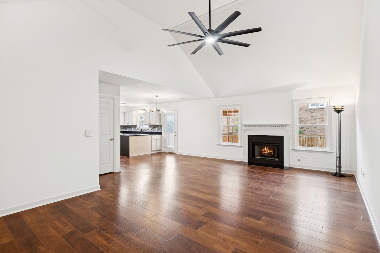 6957 Somerset Farms Cir