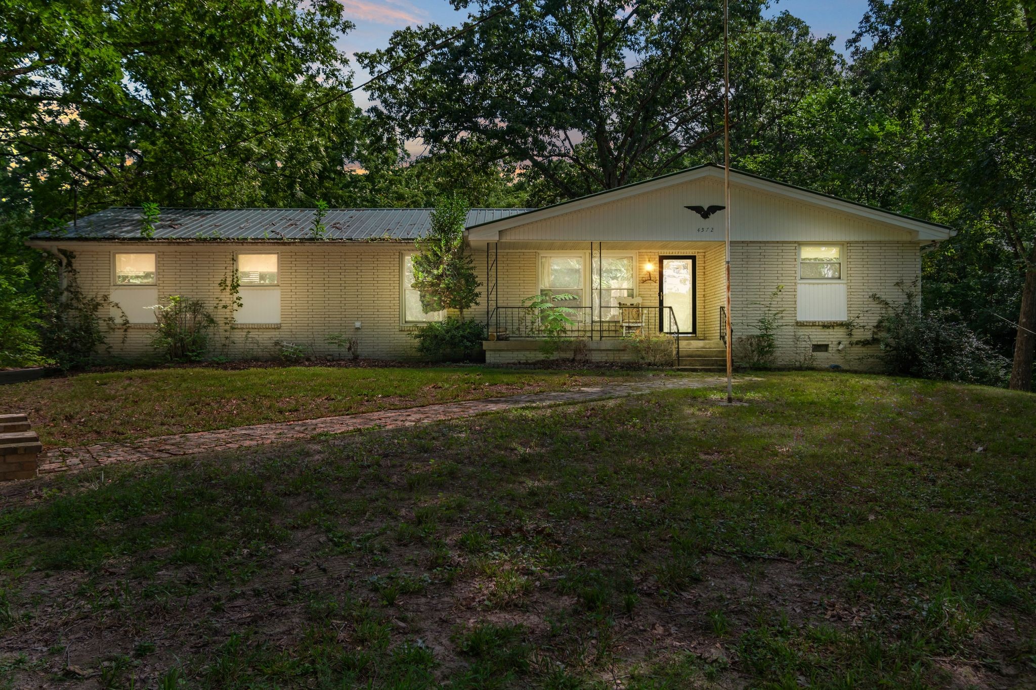 4572 Hickory Hill Rd