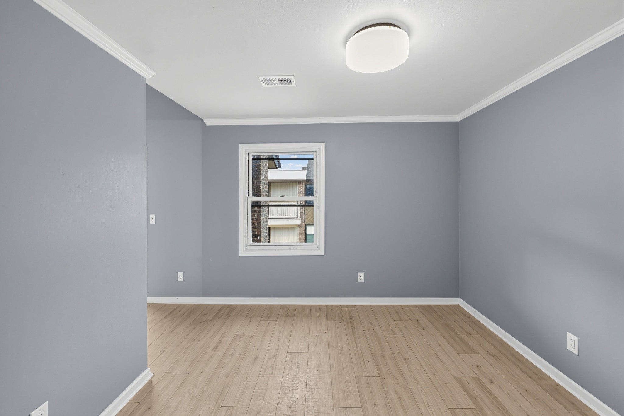 145 Hillsboro Pl