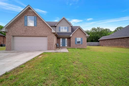 2435 Auldridge Dr