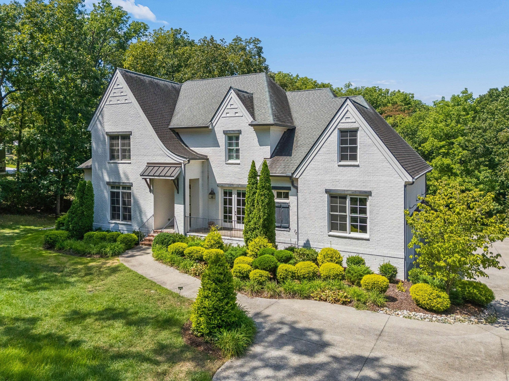 6732 Darden Pl