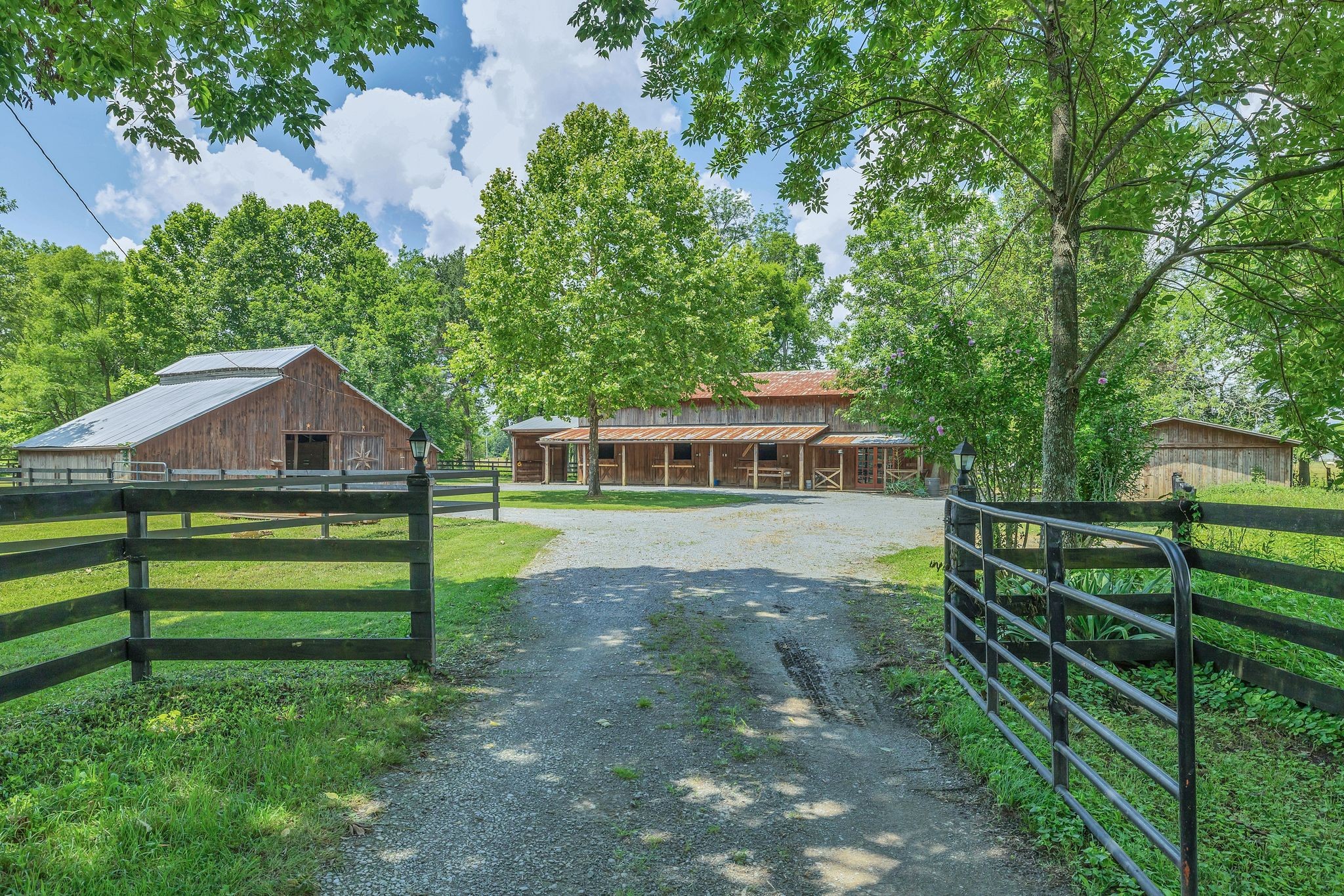 590 Squire Jones Rd