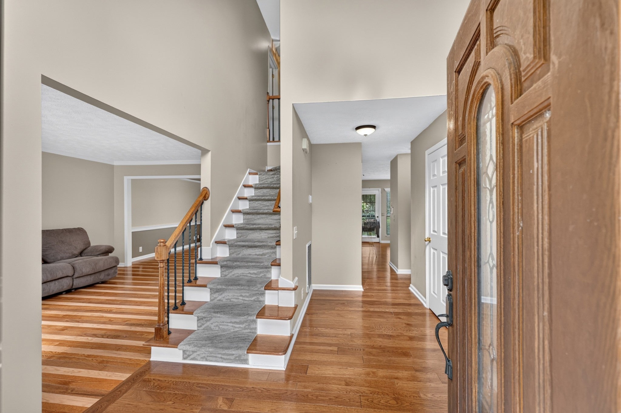 1909 Argo Ln