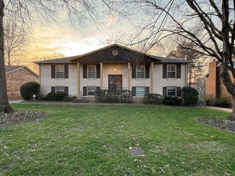 624 Highland View Ct Hermitage TN 37076