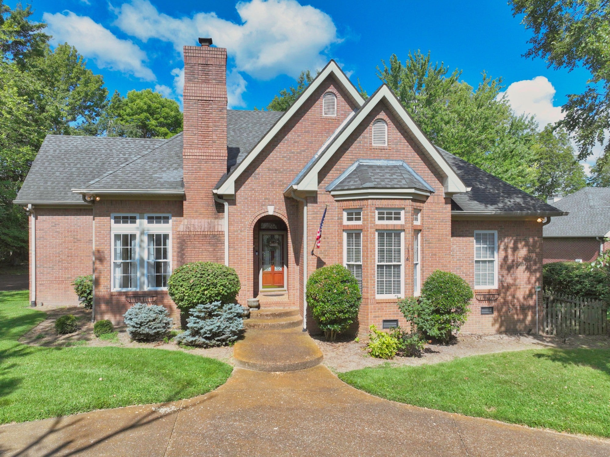 308 Orchard Park Dr