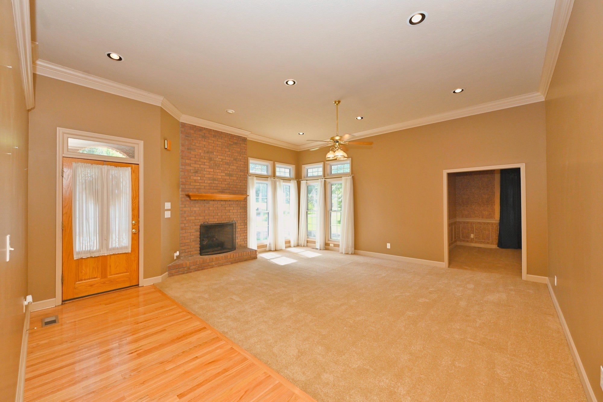 308 Orchard Park Dr