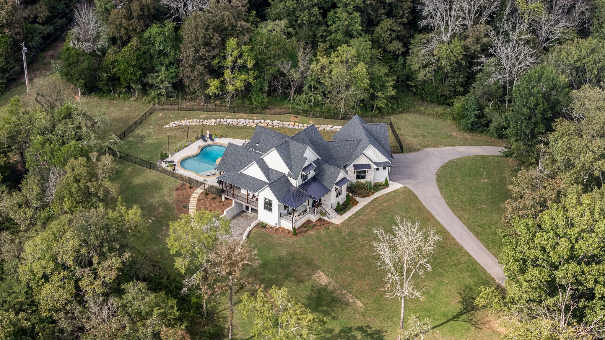 1425 Fuston Hollow Rd