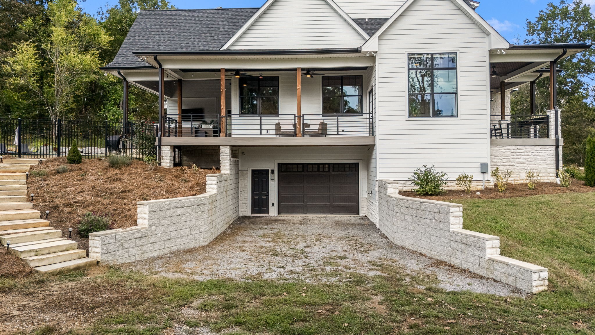 1425 Fuston Hollow Rd