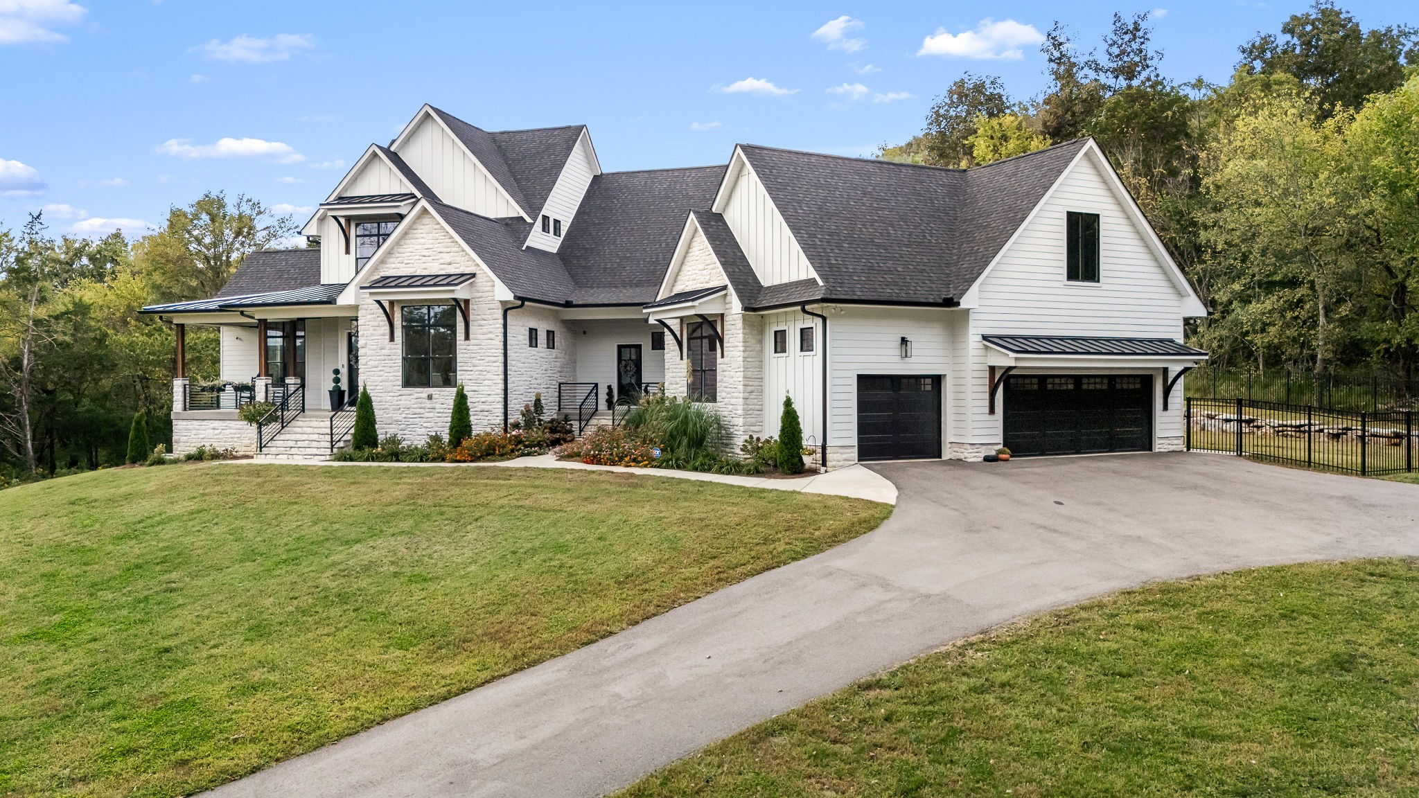 1425 Fuston Hollow Rd