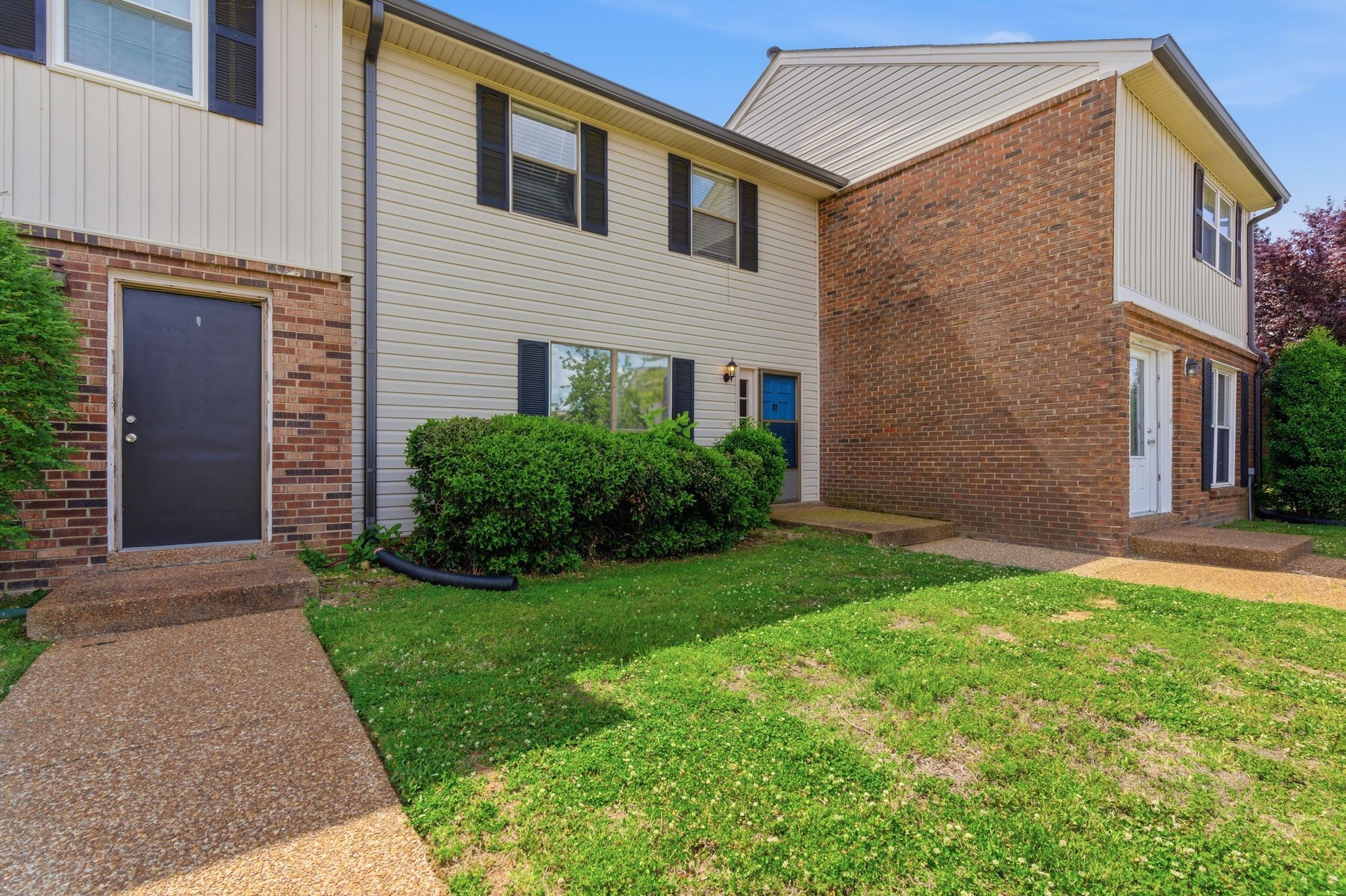 4001 Anderson Rd C117