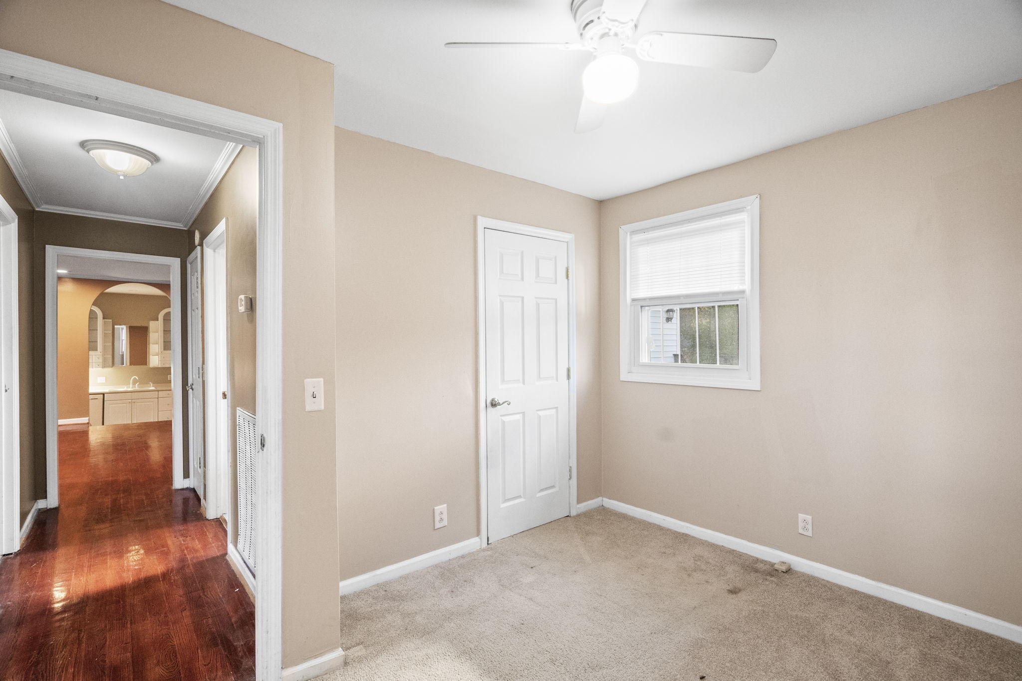 723 Vanderhorst Dr