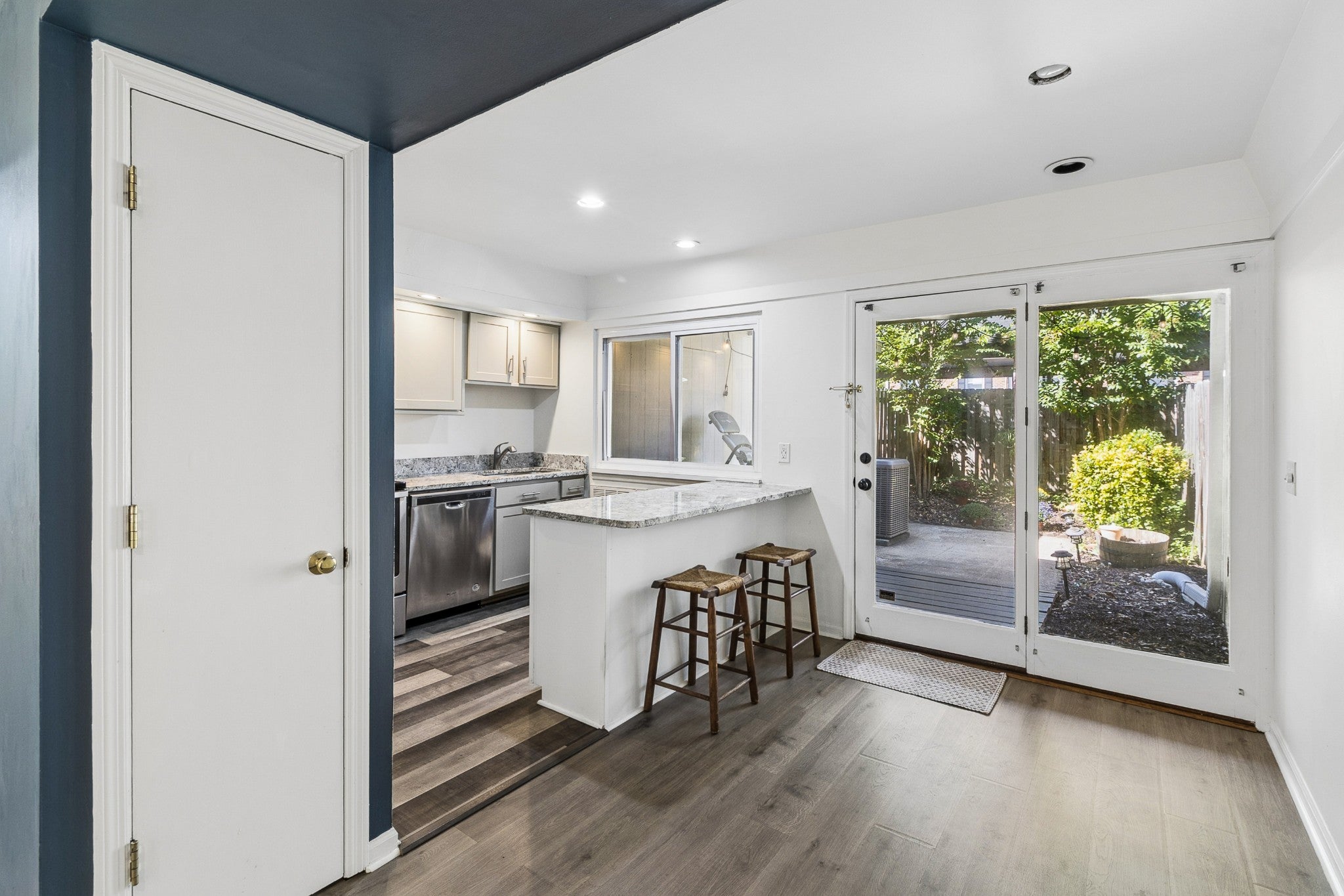 5025 Hillsboro Pike 12C