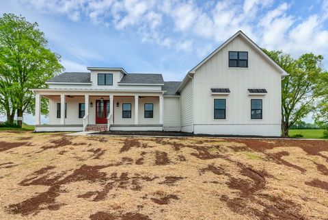 6 Old Zion Rd Columbia TN 38401