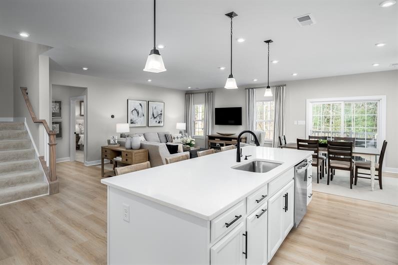 1354 Bay Meadows Way
