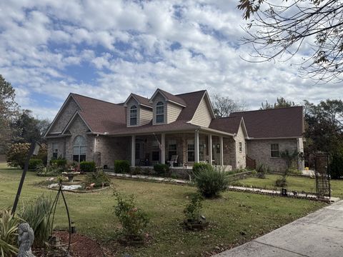 132 Glider Loop Eagleville TN 37060