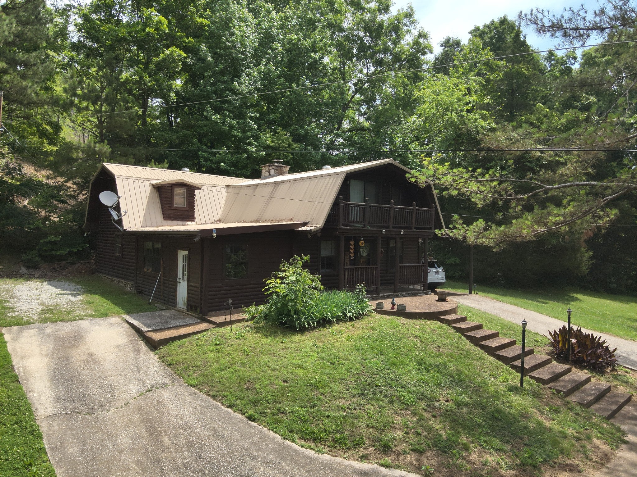 8821 Highway 412 E