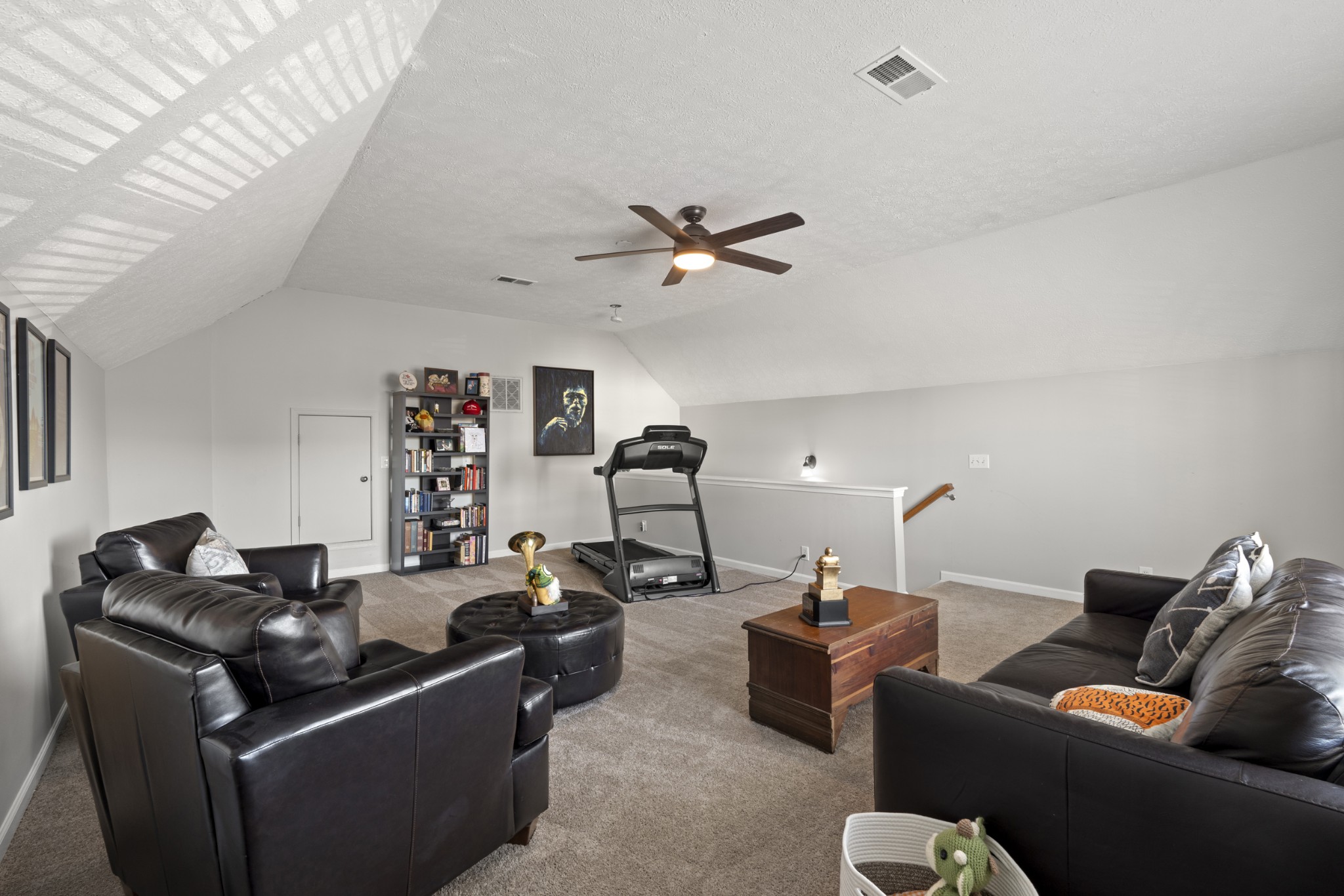 Nashville, Tennessee 37217, United States, 3 Bedrooms Bedrooms, ,2 BathroomsBathrooms,Residential,Active,80206