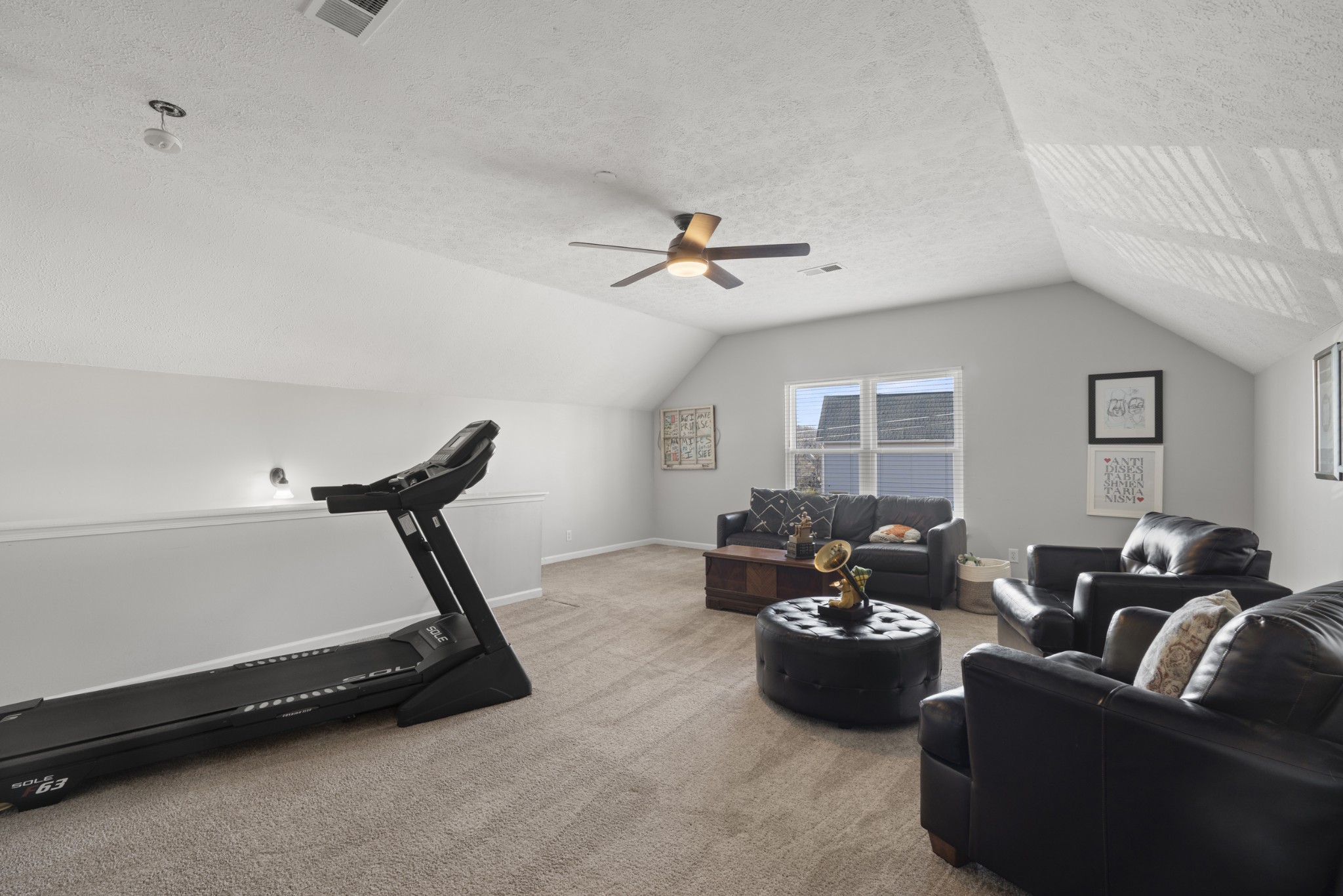 Nashville, Tennessee 37217, United States, 3 Bedrooms Bedrooms, ,2 BathroomsBathrooms,Residential,Active,80206