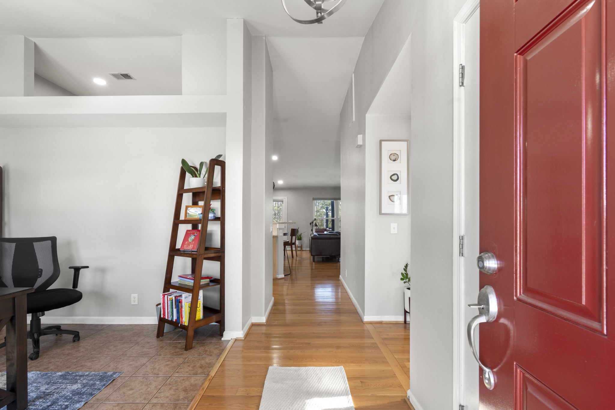 Nashville, Tennessee 37217, United States, 3 Bedrooms Bedrooms, ,2 BathroomsBathrooms,Residential,Active,80206