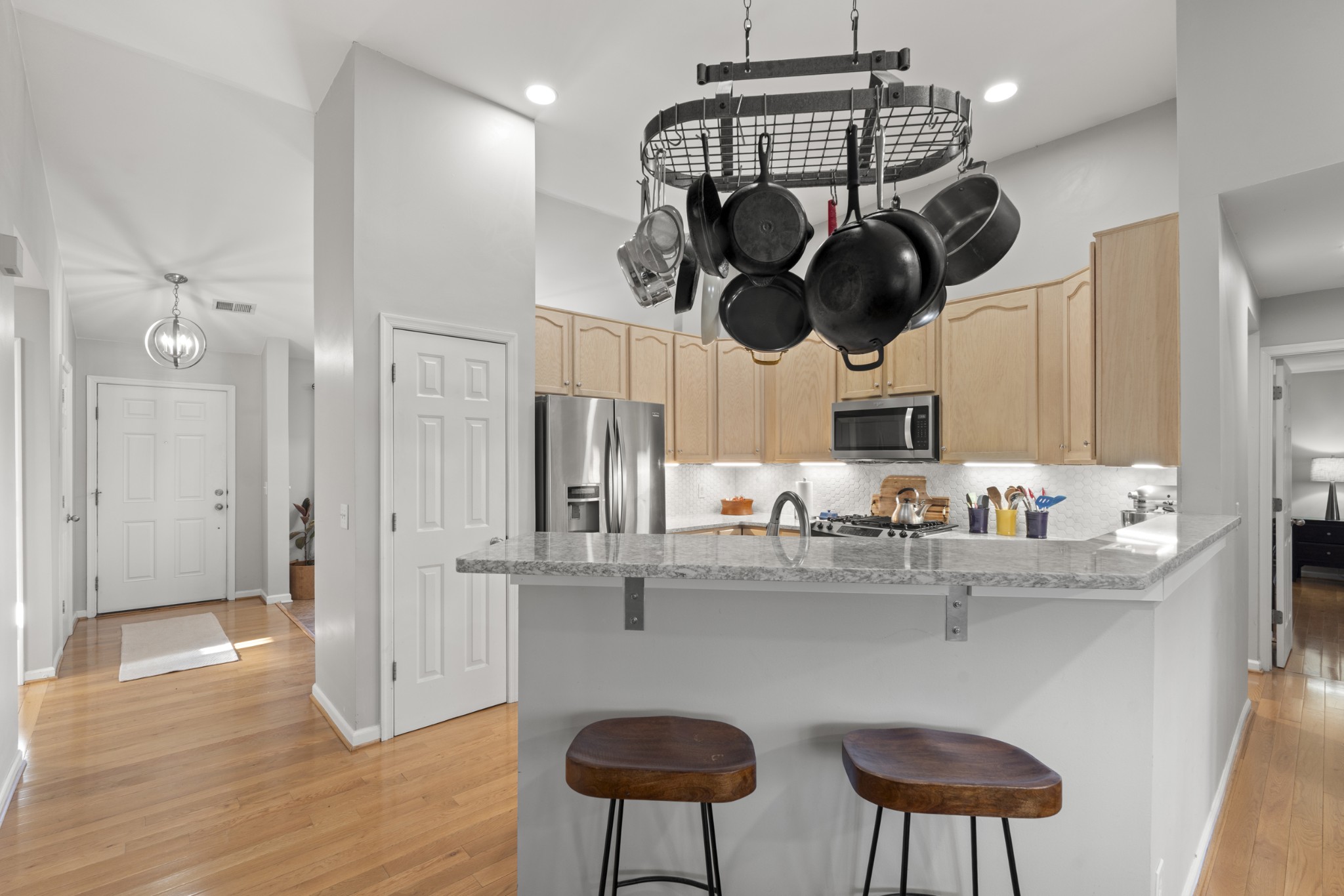 Nashville, Tennessee 37217, United States, 3 Bedrooms Bedrooms, ,2 BathroomsBathrooms,Residential,Active,80206