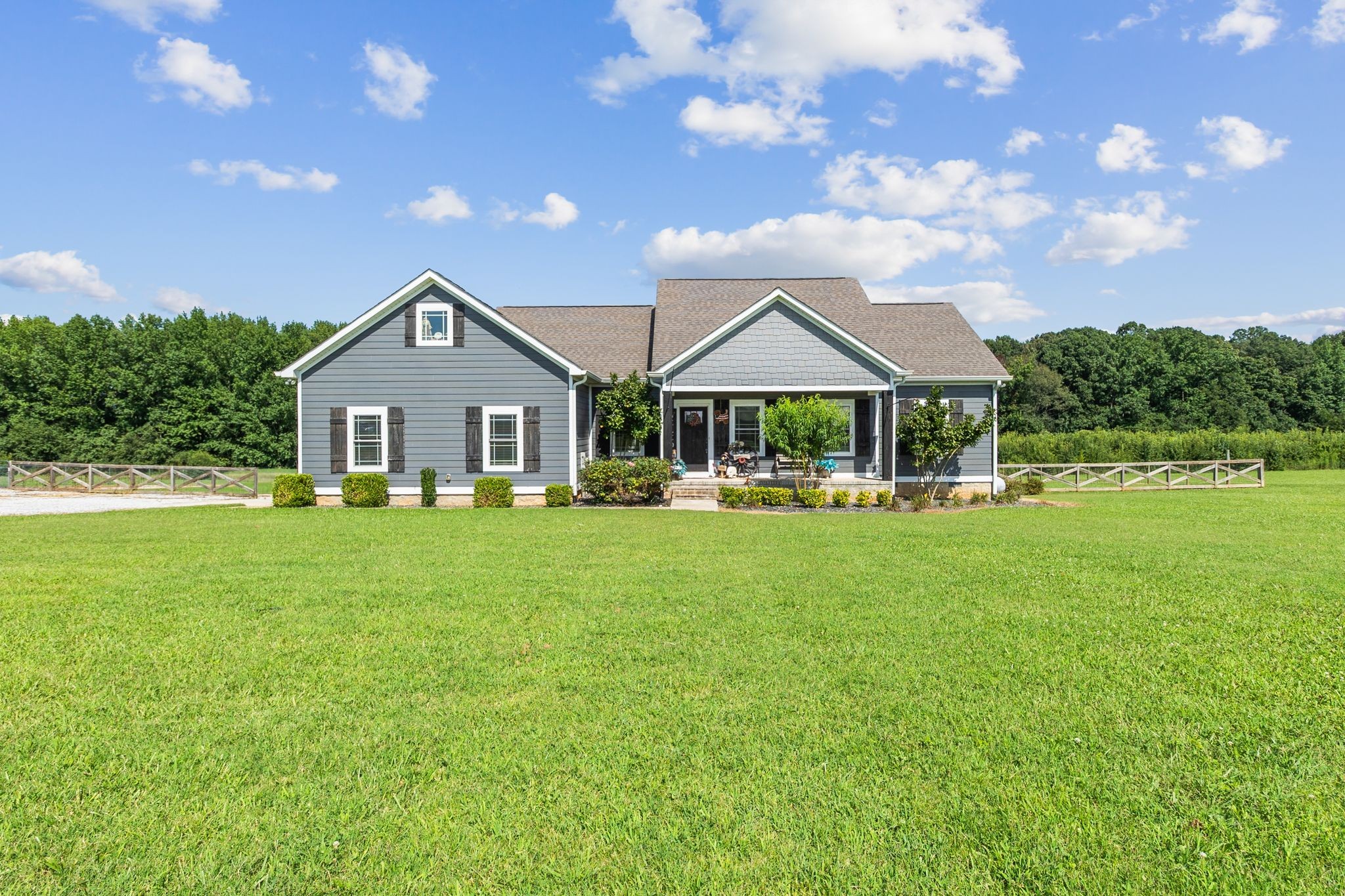 481 Haddon Ln