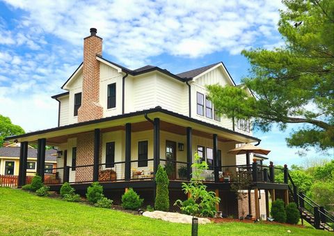 2019 McKennell Dr Nashville TN 37206