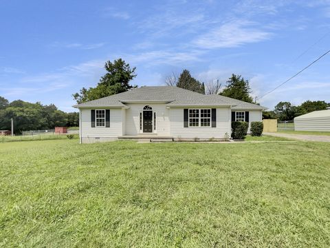 336 Royal Garden Dr Murfreesboro TN 37130