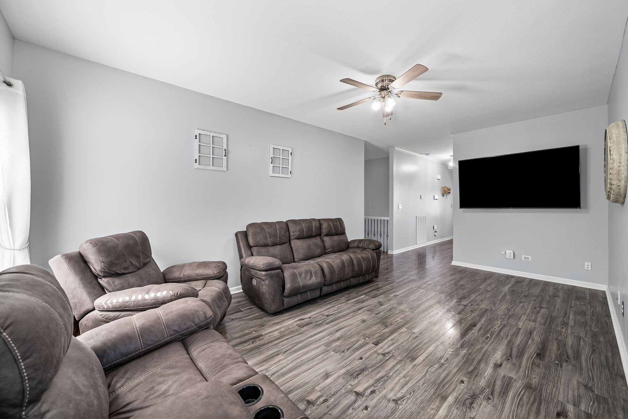 1616 Apache Way