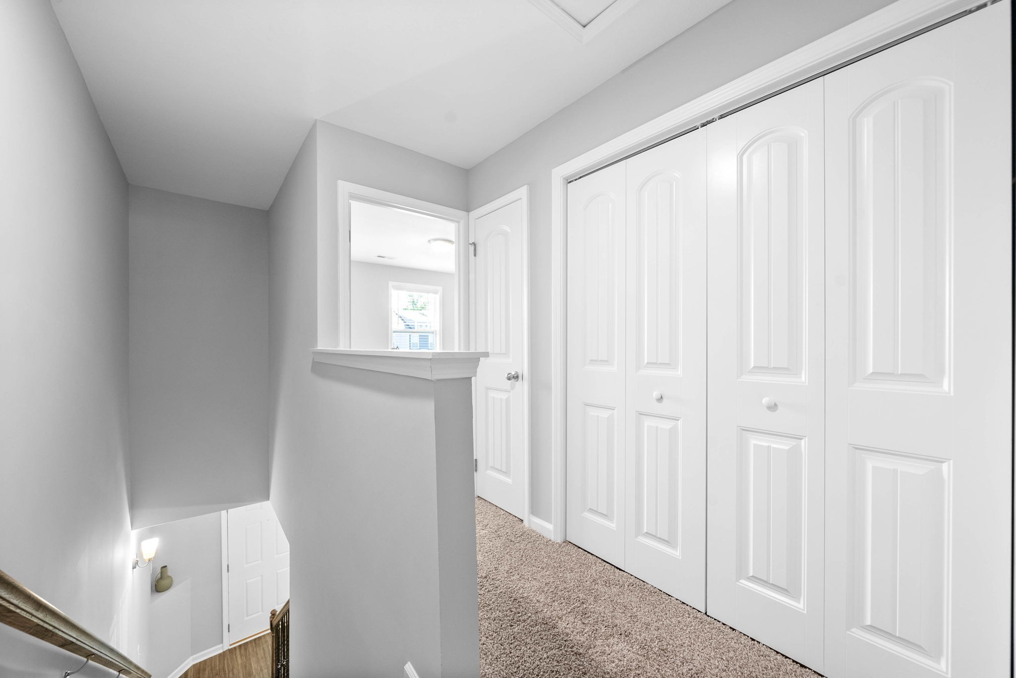 Clarksville, Tennessee 37040, United States, 2 Bedrooms Bedrooms, ,3 BathroomsBathrooms,Residential,Active,255187