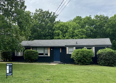 2010 Westwood Dr, Columbia, TN 38401 - MLS#: 2819415