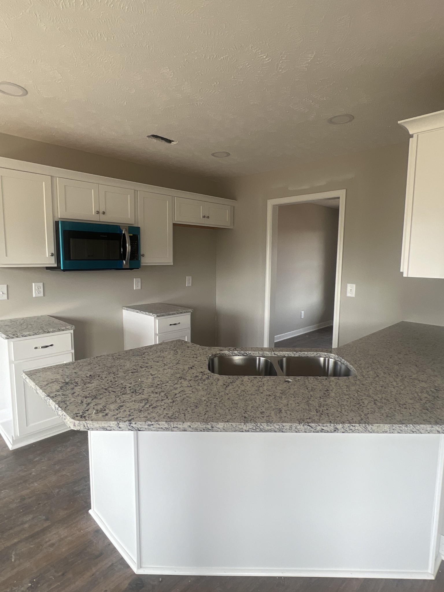 3313 Curie Circle