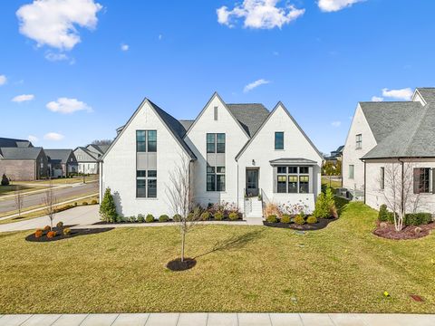 MLS: 2808763