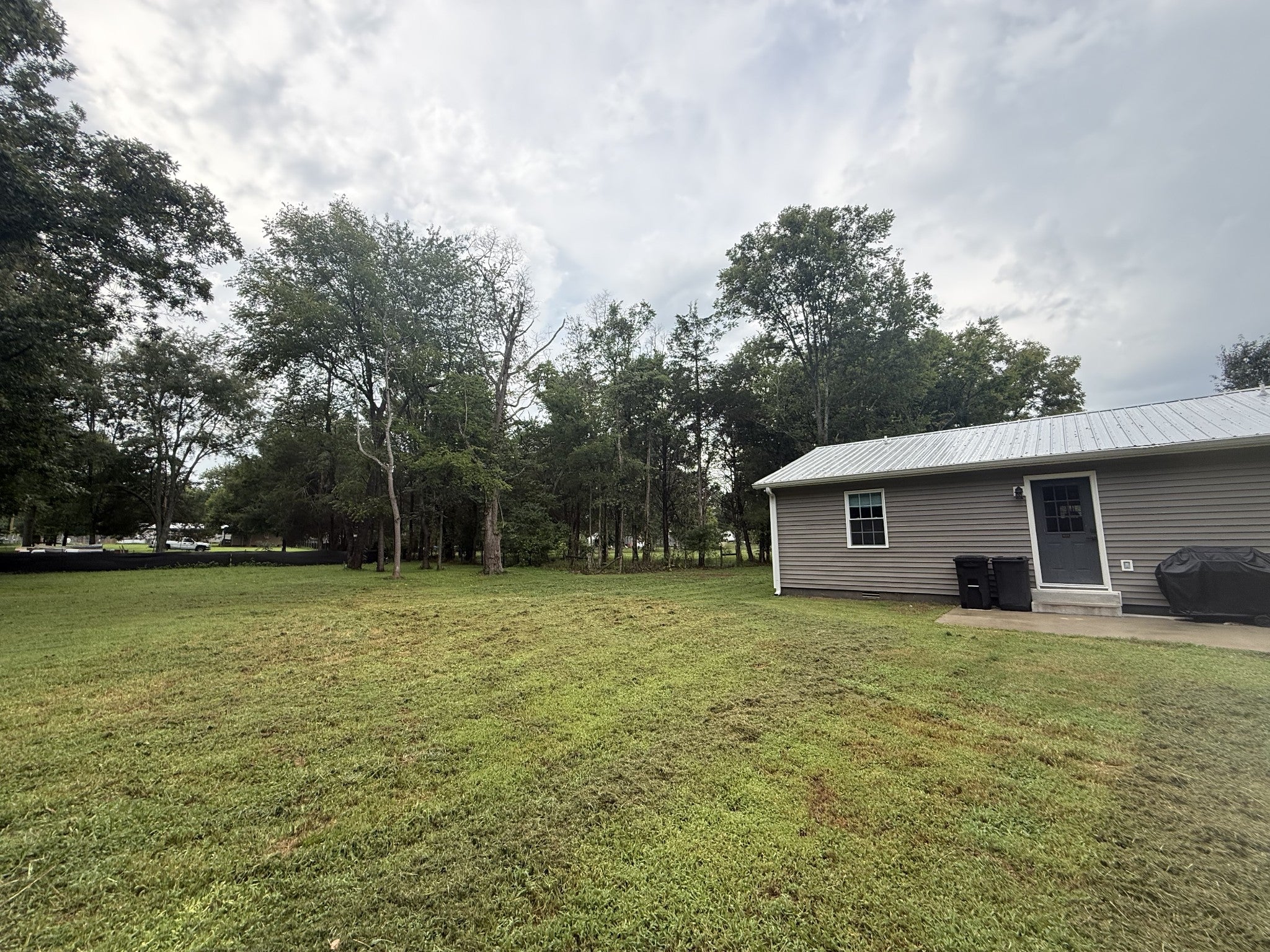 1047 River Barfield Rd