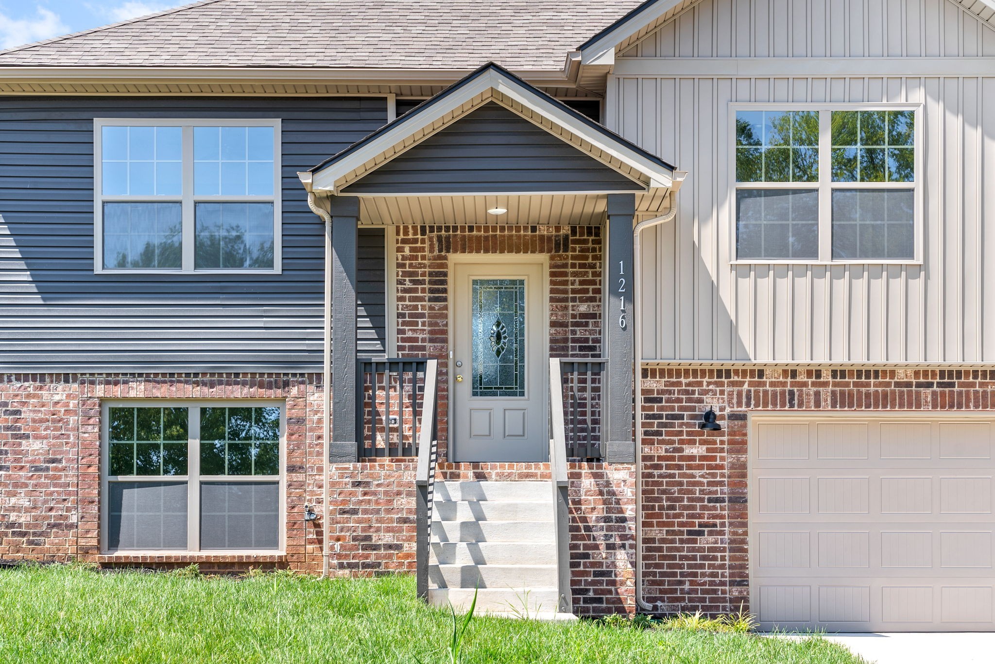 1254 Elizabeth Lane