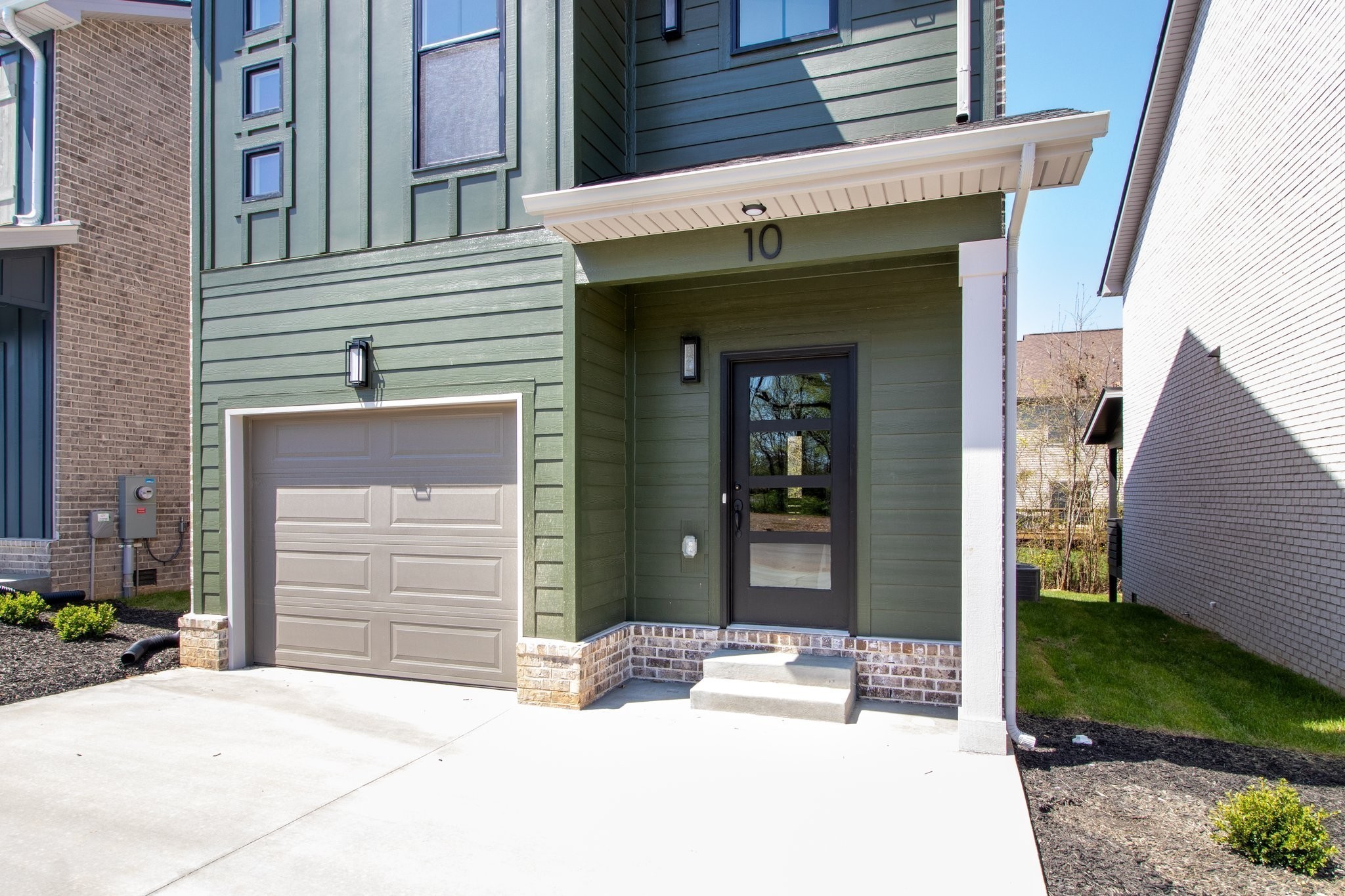 10 Holland Park West