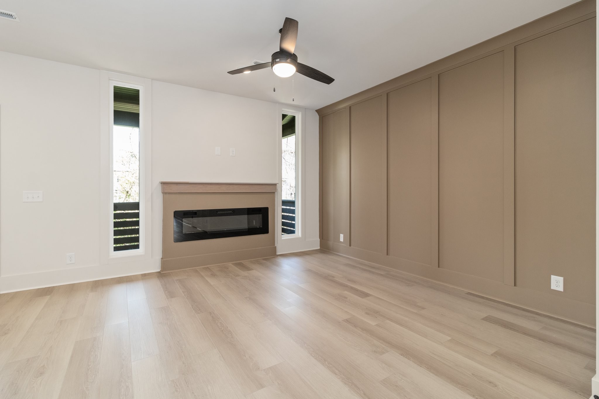 10 Holland Park West