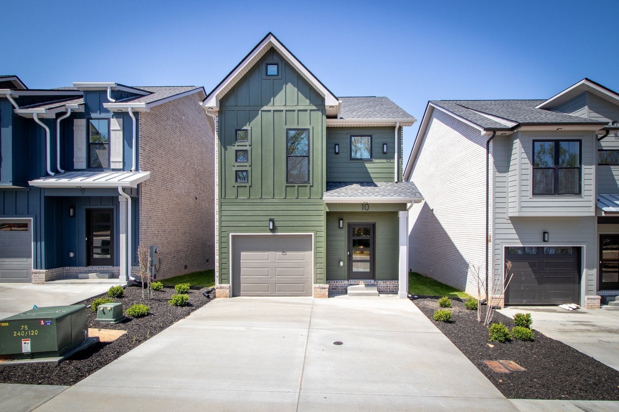 10 Holland Park West