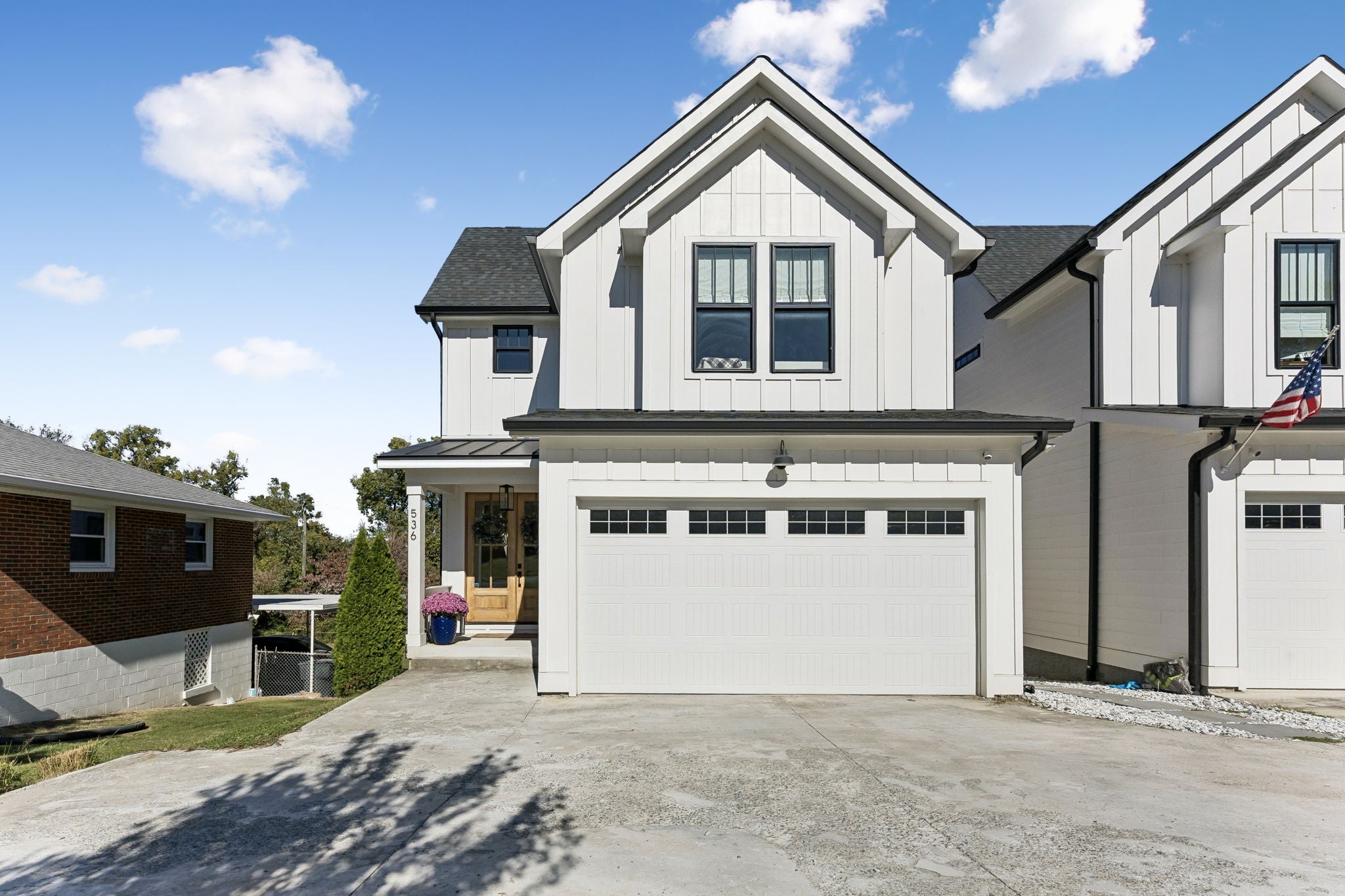 536 River Rouge Dr B