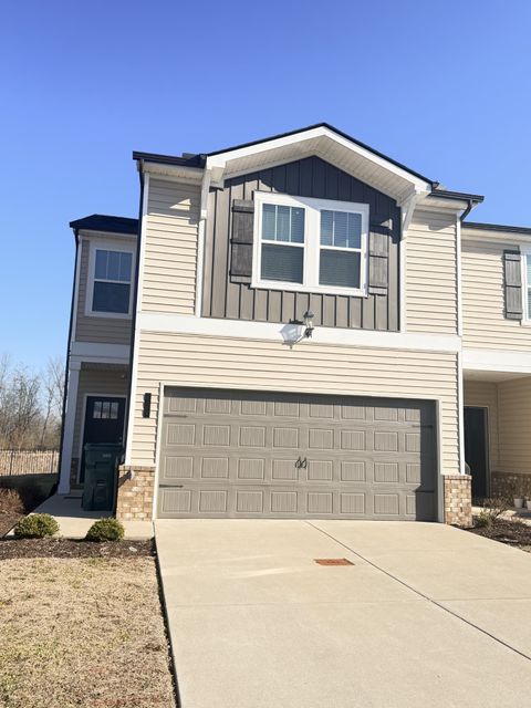 1253 W End Station Dr Lebanon TN 37087