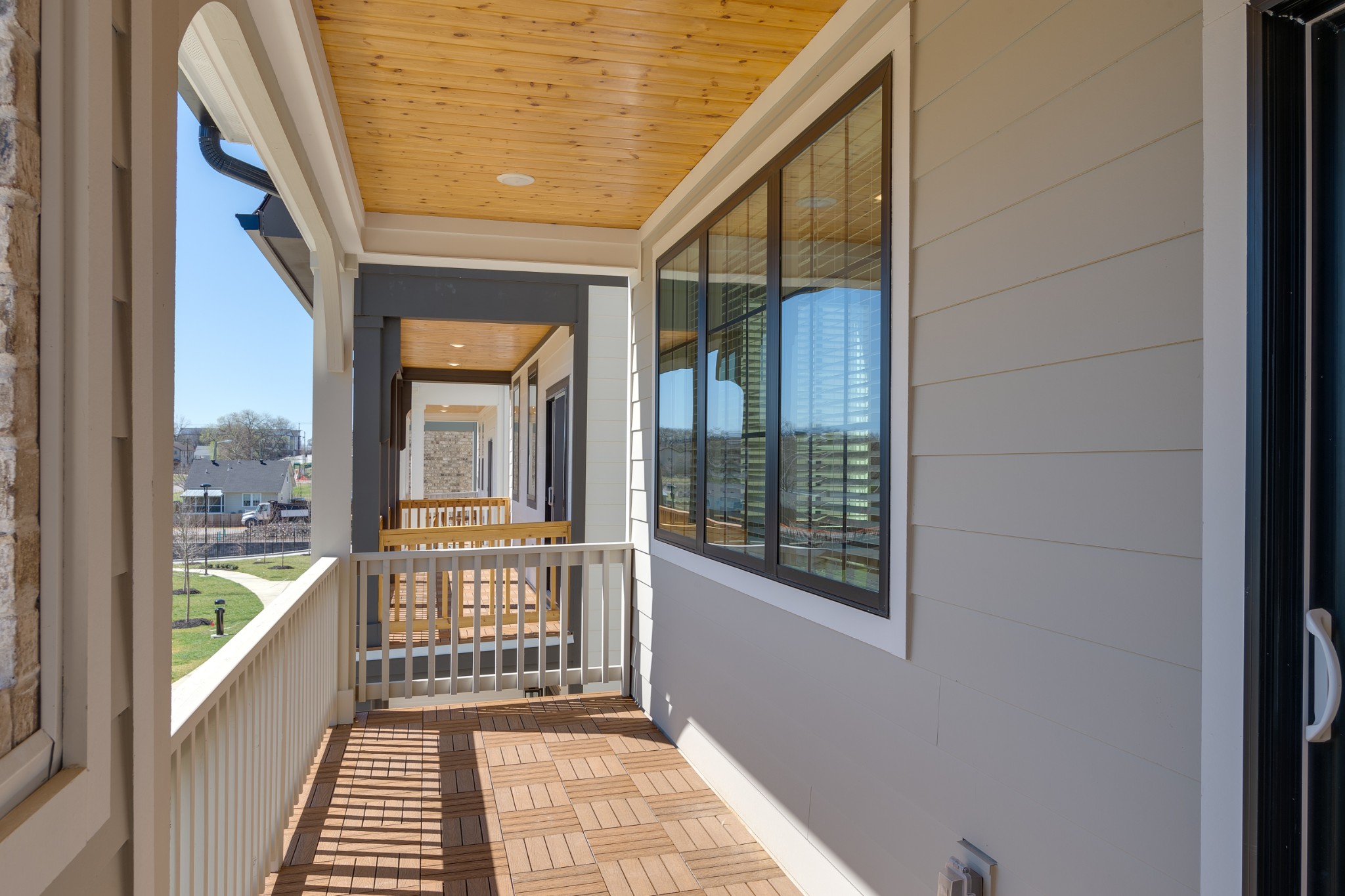 251 Nesbitt Ln